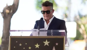 Alejandro Sanz inaugura su estrella en Hollywood: "Llega en el momento justo"