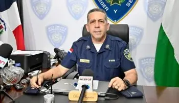 Policía busca a presunto autor de doble homicidio en colmado de Los Frailes II