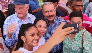 Danilo: "La gente está pendiente cómo se invierte lo que paga en impuestos"