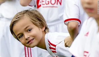 El club holandés Ajax abre la 'Escuela de fútbol del futuro'