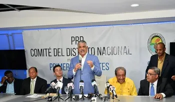 Deportistas y jóvenes se incorporan al PRD