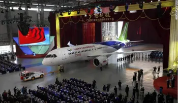 China desafía a Airbus y Boeing con un mega avión de pasajeros de fabricación local