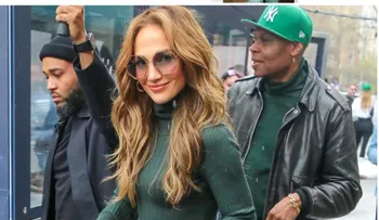 Jennifer Lopez enseña a vestir con poder y estilo