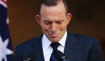 Exprimer ministro australiano Tony Abbott se despide con crítica a medios 'cómplices'