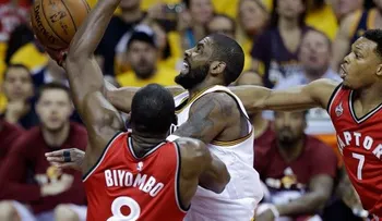 Cleveland le propina otro revés a Toronto