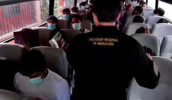 México deporta a cientos de mexicanos a Guatemala en medio de críticas por el proceso