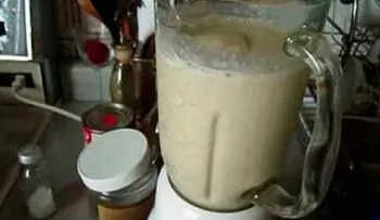 Esta mujer elimino su dolor de rodilla y articulaciones en un día sin tener que ir al doctor, ella usaba esto!!!