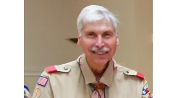 Hombre mata a un médico de Houston por un resentimiento de hace 20 años, según la Policía