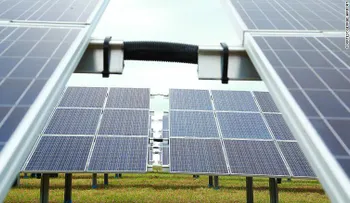 Este es el primer aeropuerto que funciona con energía solar en África