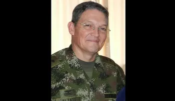 FARC libera a general del ejército retenido 