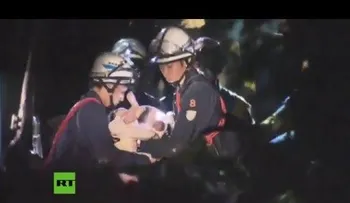 Un bebé de 8 meses sobrevive entre escombros tras los terremotos Japón (VIDEO)