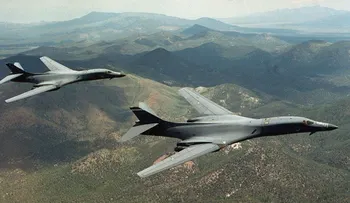 Cómo son los bombarderos nucleares de EEUU que sobrevolaron Corea y le quitan el sueño a Kim Jong-un