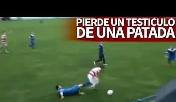 Un futbolista pierde uno de sus testículos tras recibir una terrible patada 