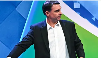 Comienza convención para proclamar a Flávio Bolsonaro