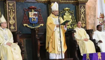 Cardenal López Rodríguez no oficia la Misa Carismal por molestia en una rodilla