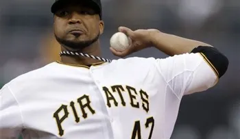 Álvarez y Liriano conducen la victoria de Piratas