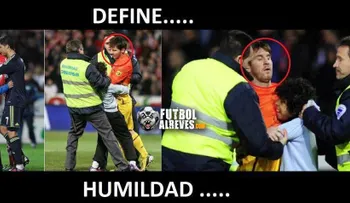 Video: El buen gesto de ayudar a otro.....Bello