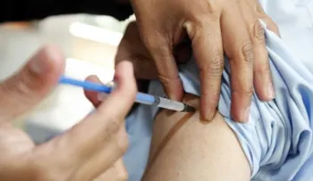 La serie de vacunas contra el VPH puede empezar a los 9 años