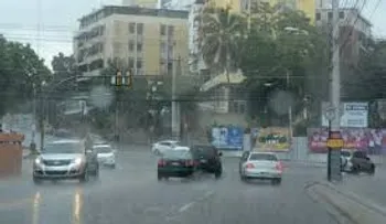 Una vaguada traerá más lluvias este lunes; Onamet emite alerta para cuatro provincias 