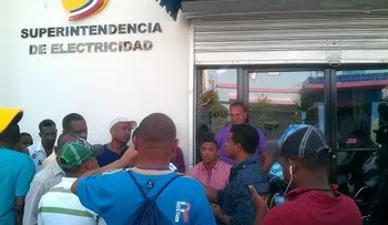 Peledeistas protestan contra designación de director en Protecom