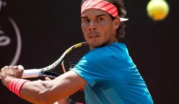 Djokovic y Nadal avanzan en Italia