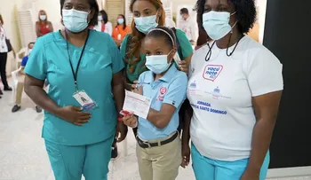 Vacunan cerca de 12 mil niños en inicio de jornada que busca inocular 1,236,644 escolares de 5 a 11 años 