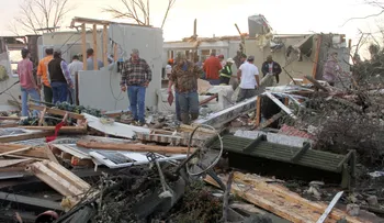11 muertos por tormentas y tornados en el sureste de EE.UU.