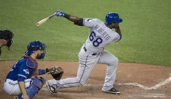 Dominicano Hanser Alberto y Rangers dejan a Azulejos contra la pared