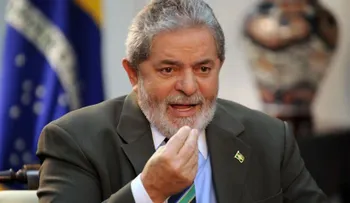 El juez acepta cargos por corrupción contra Lula y lo convierte en reo