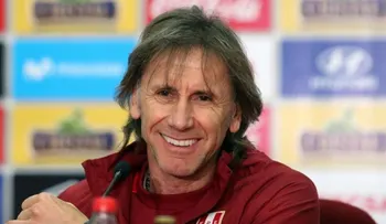 Ricardo Gareca está feliz en Perú y asegura que estuvo pendiente de Argentina