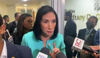 Primera dama niega RD haya expulsado cerca de mil 800 niños haitianos sin sus padres
