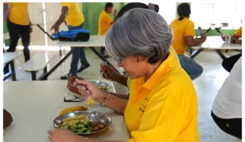 INABIE alimentará a casi 150 mil estudiantes, jóvenes y adultos de Oportunidad 14-24 y Prepara