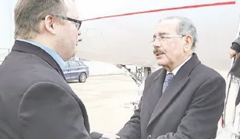 Danilo Medina pide a su equipo trabajar para ganar