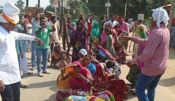Estampida humana deja una veintena de muertos en la capital espiritual de la India