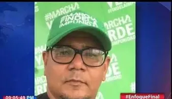 Un regidor corrupto pidiendo soborno 