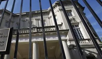 Cuba mantendrá atención consular limitada en EEUU