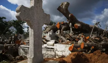 Puerto Rico busca retrasar la publicación de registros públicos de muertes relacionadas con el huracán María que solicitó CNN