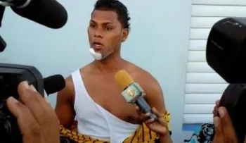 SNTP ve sospechoso camarógrafo agredido por Policías, luego fuera herido en protestas 