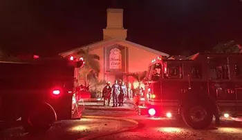 Incendian mezquita a la que asistía el atacante del club Pulse de Orlando
