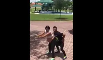 La mujer embarazada enamora las redes sociales por su manera de bailar (VIDEO)