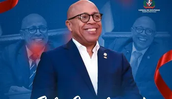 Felicitan presidente CD por cumpleaños; Alfredo Pacheco agradece muestra de cariño