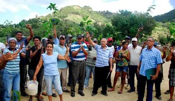 Comunidades reclaman el cierre de minas