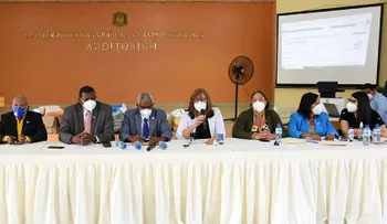 MOPC recibe ofertas económicas para adquisición de pinturas para uso de la señalización vial