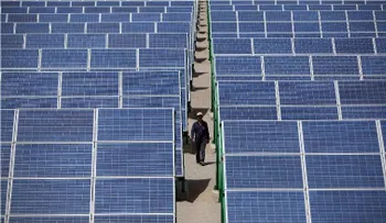 Los aranceles de Trump a paneles solares eliminarían miles de empleos en Estados Unidos