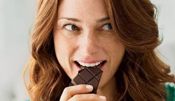 Estudio: chocolate puede prevenir la caries