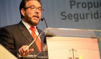 Guillermo Moreno dice aplicará todo el peso de la ley a delincuencia de cuello blanco