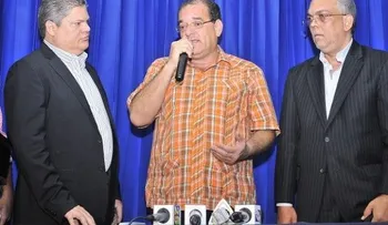 Se entregó a la DNCD el supuesto narco Winston Rizik