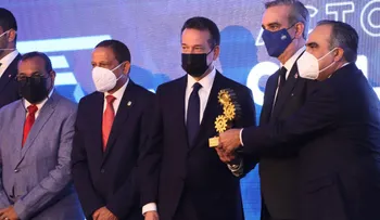 Presidente Abinader: "Las inversiones de RD$79,000 millones de industriales en el 2022 es el mejor regalo de Navidad al pueblo dominicano"