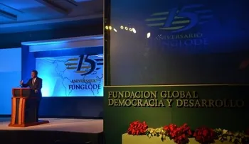 Leonel Fernández encabeza celebración 15 aniversario de Funglode