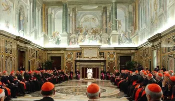 El Vaticano posee riquezas para acabar con la pobreza mundial dos veces